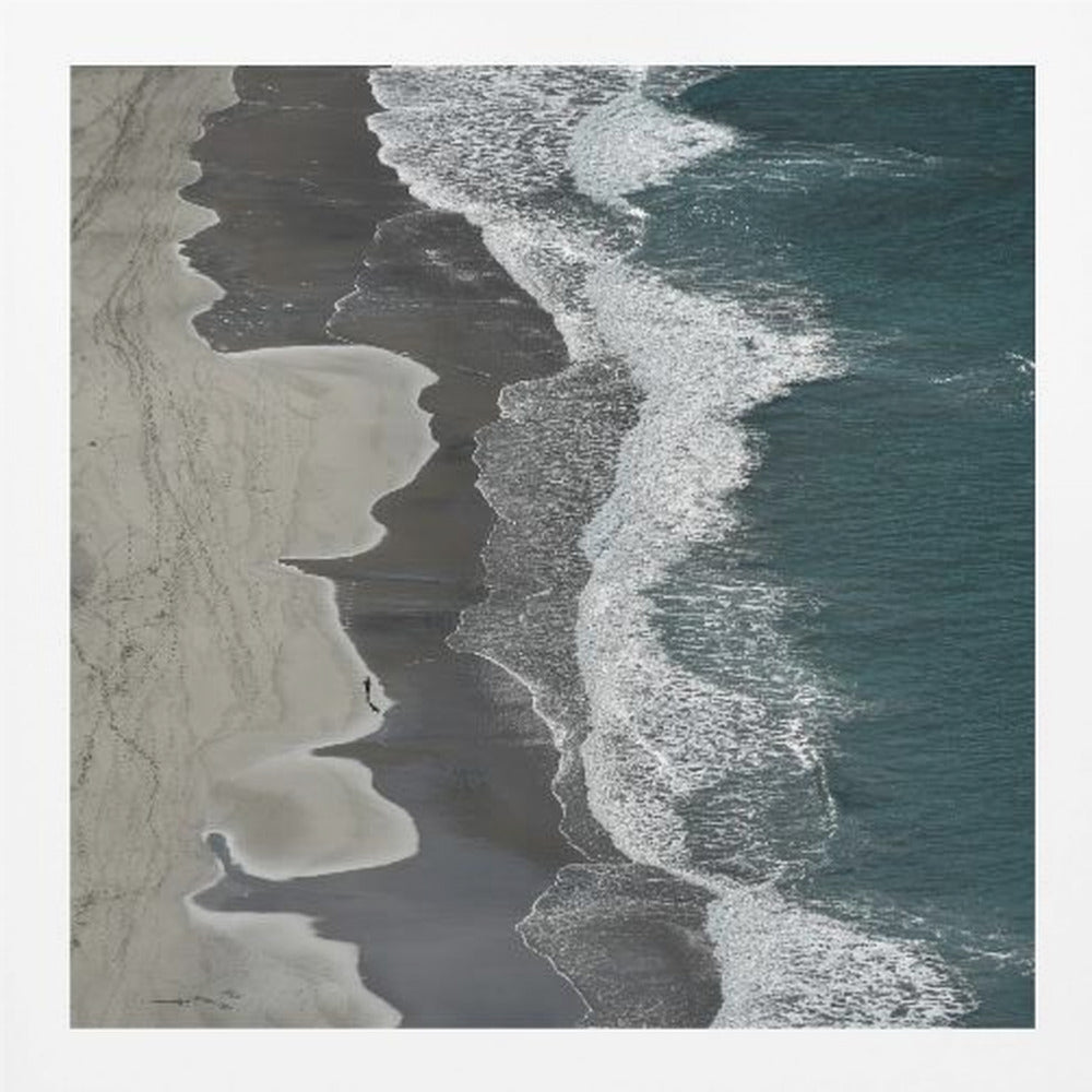 Running waves - Poster / Art Print