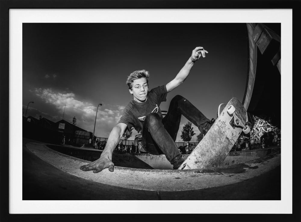 Ellis Ekkart performing... - Poster / Art Print