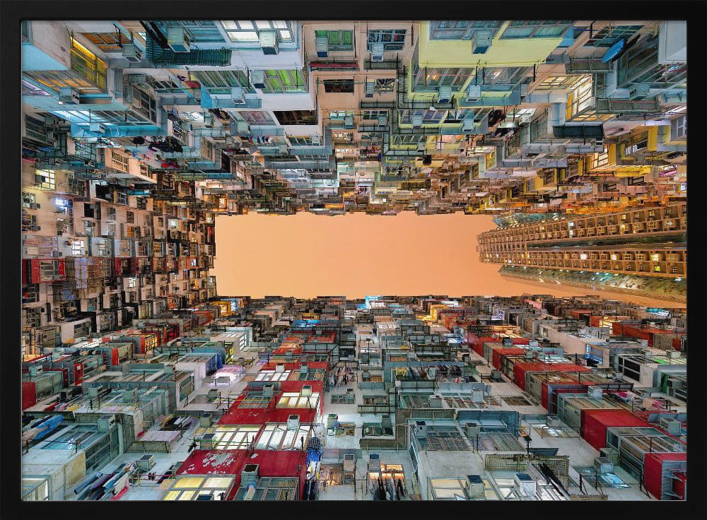 Crowded spaces - Poster / Art Print