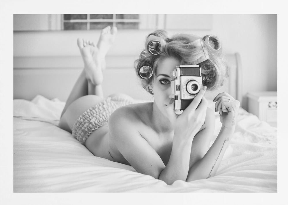 A chick, a click, and a curl - Poster / Art Print