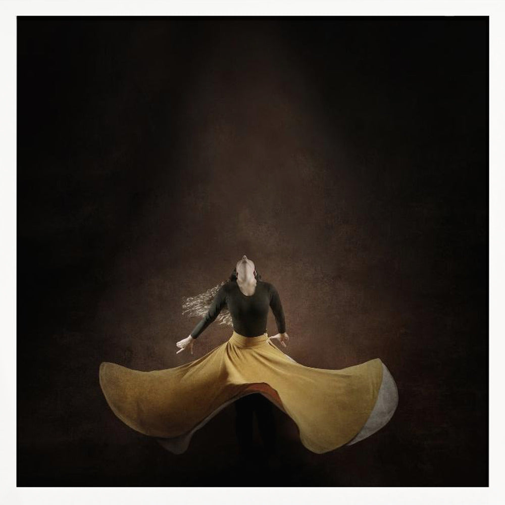 Iranian Dancer - Poster / Art Print