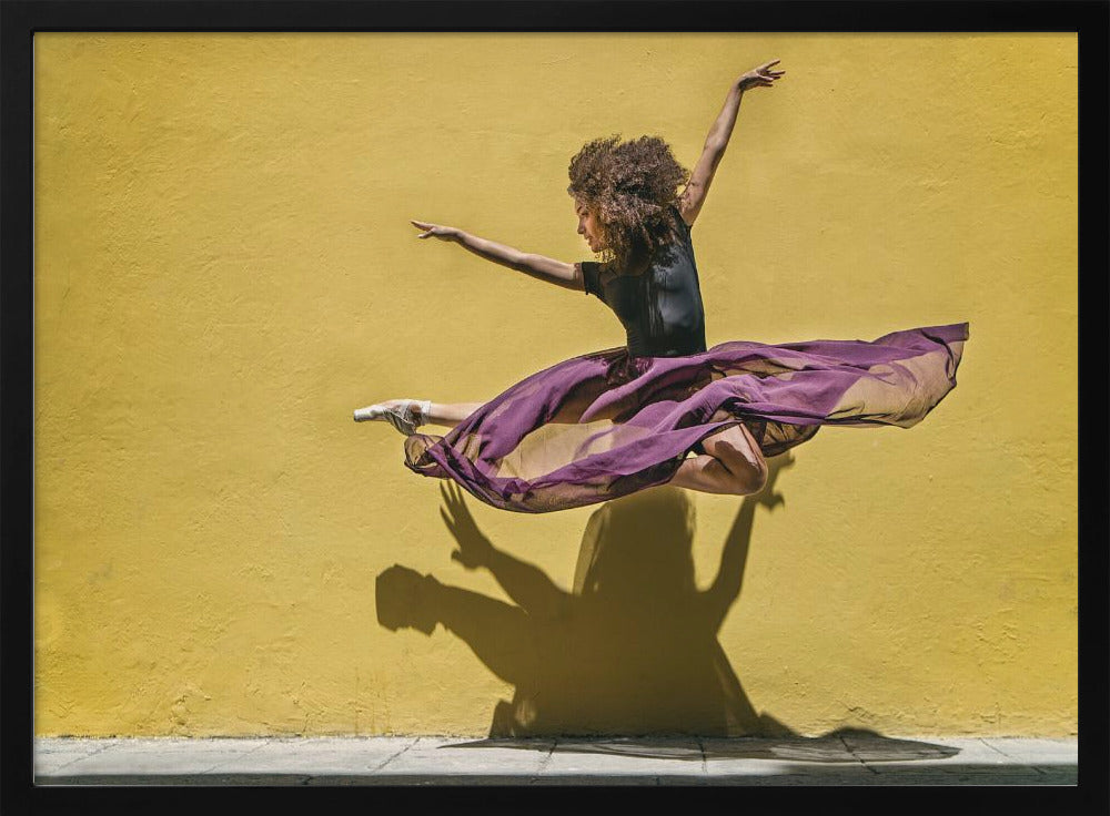 Brenda jumping - Poster / Art Print