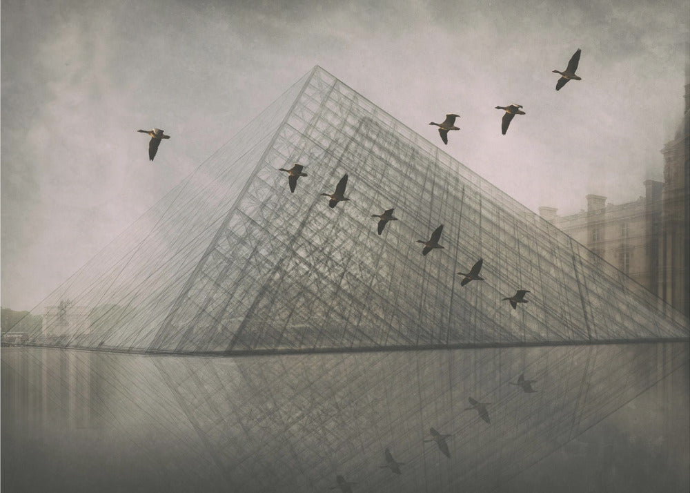 Pyramid shaped - Poster / Art Print