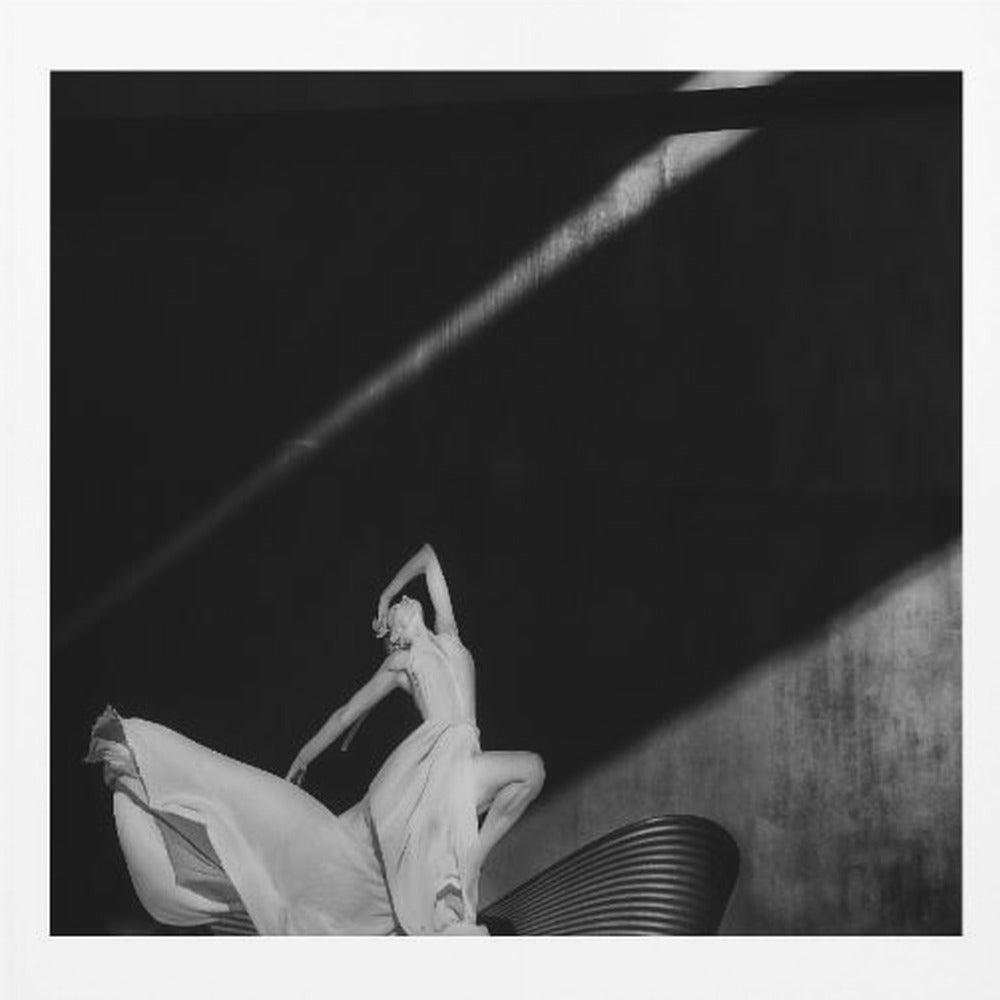 Dancing with the light - Poster / Art Print