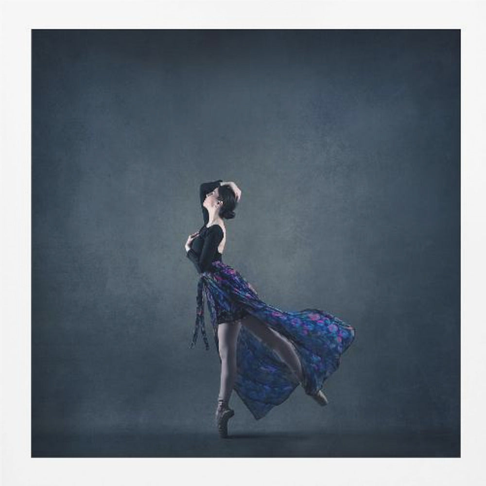 The girl & dance - Poster / Art Print