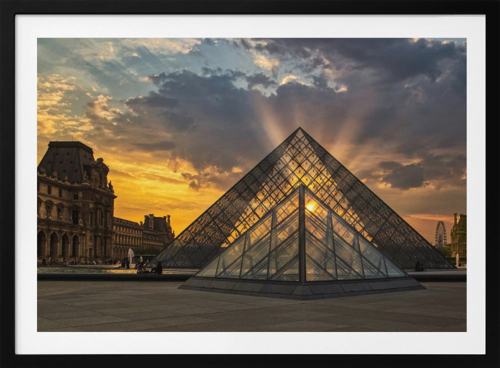 Pirámide del Louvre - Poster / Art Print