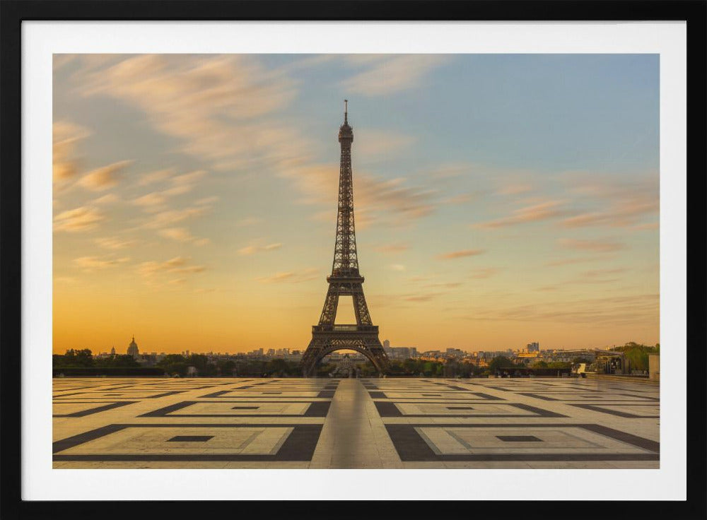 AMANECER EN TROCADERO - Poster / Art Print