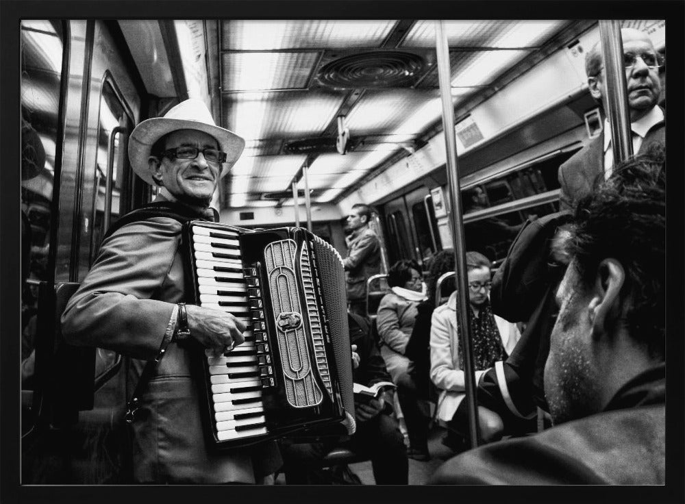 Music on the subway - Poster / Art Print