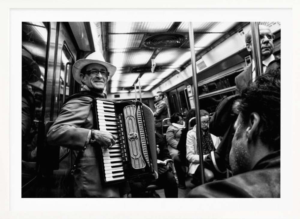 Music on the subway - Poster / Art Print