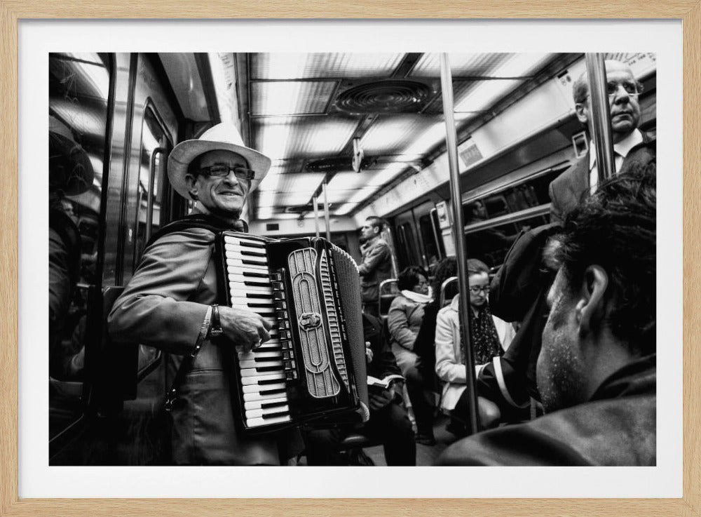 Music on the subway - Poster / Art Print