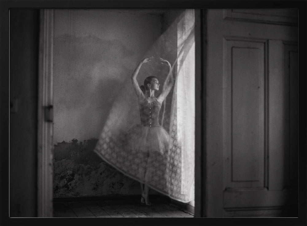 Window ballerina - Poster / Art Print