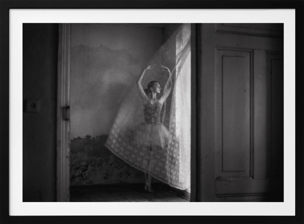 Window ballerina - Poster / Art Print