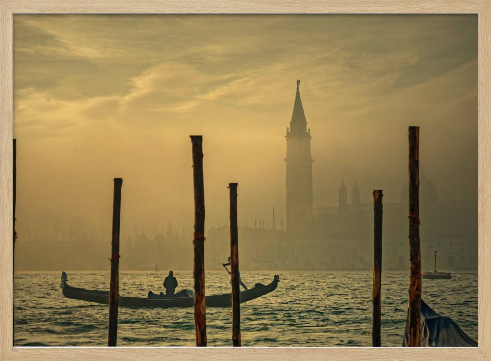 Gondola in the mist - Poster / Art Print