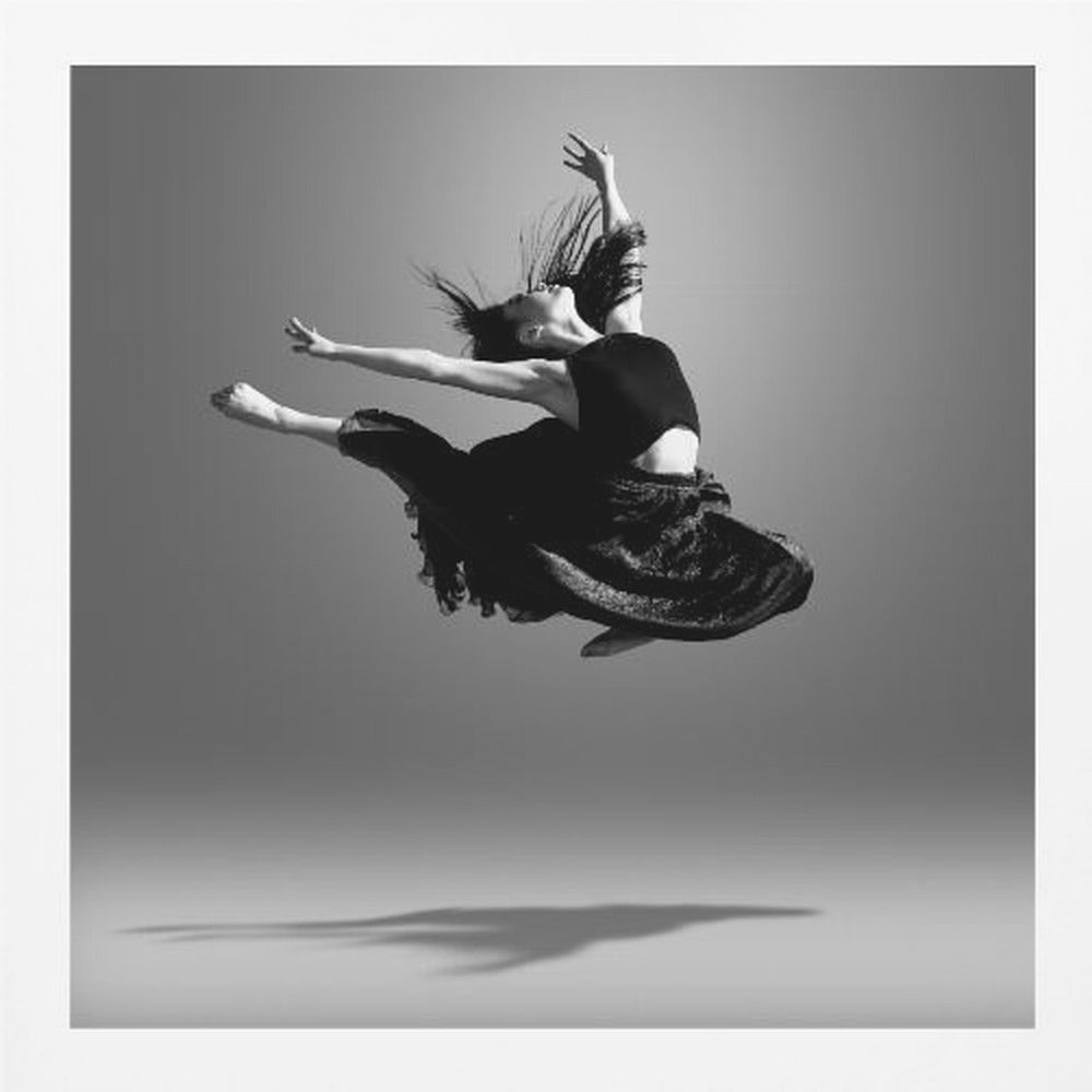 Jumping Dancer - Poster / Art Print