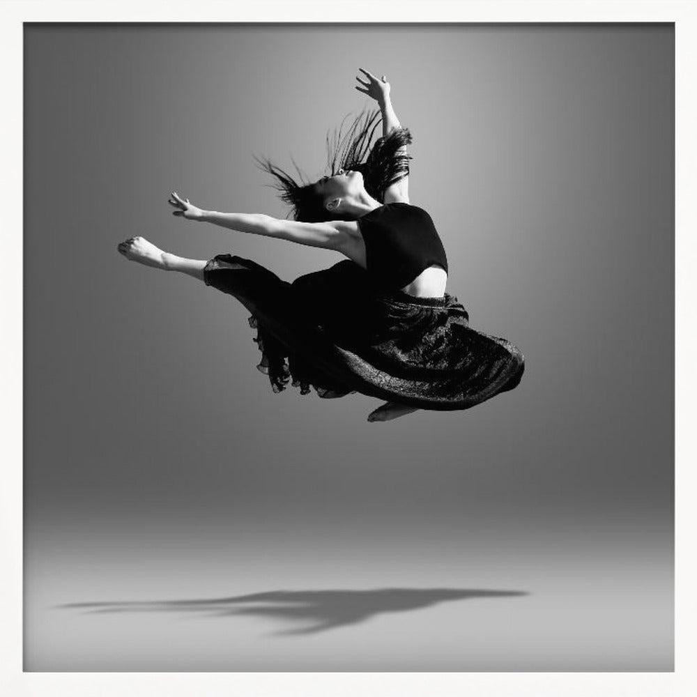 Jumping Dancer - Poster / Art Print