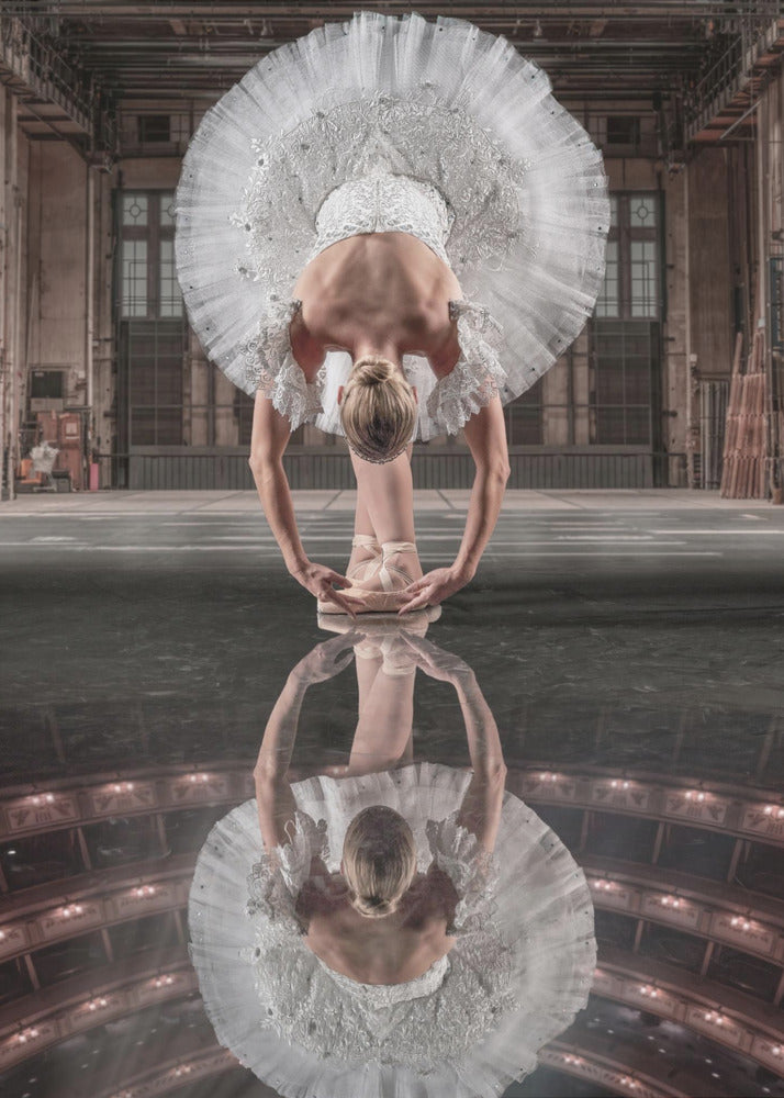 BallerinaStage - Poster / Art Print