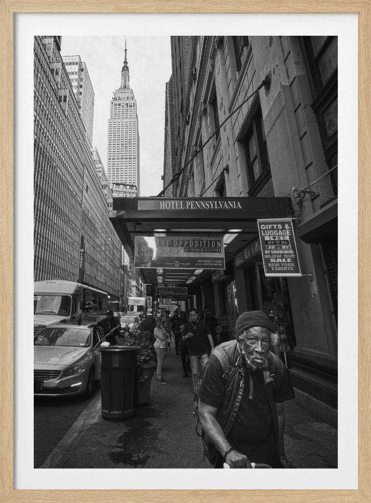New York, a city of contrasts. - Posters / Art Prints