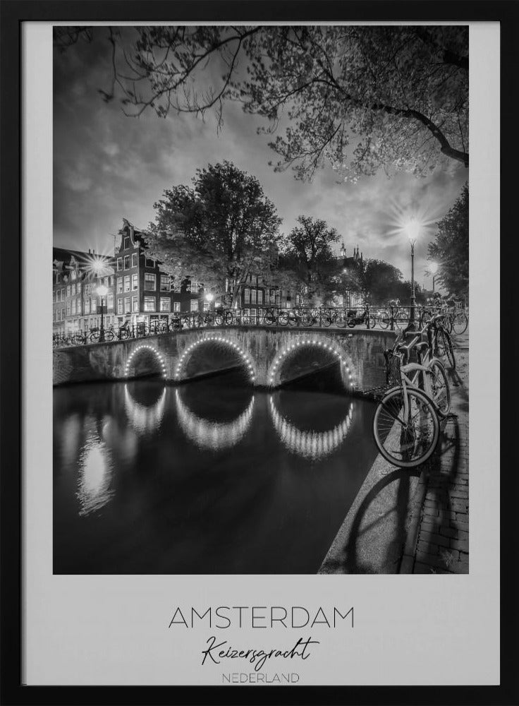 In focus: AMSTERDAM Idyllic nightscape from Keizersgracht - Poster / Art Print