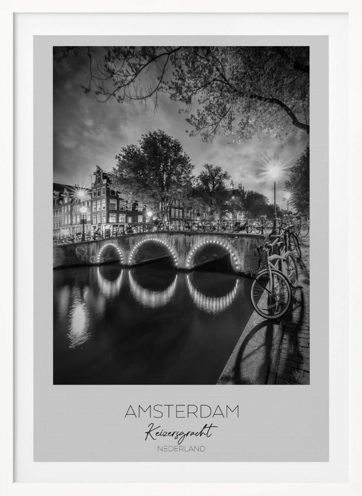 In focus: AMSTERDAM Idyllic nightscape from Keizersgracht - Poster / Art Print
