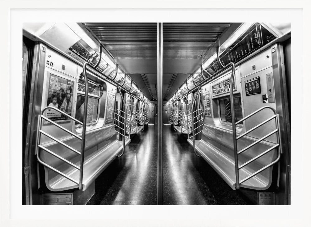 NYC subway N train Brooklyn New York - Poster / Art Print