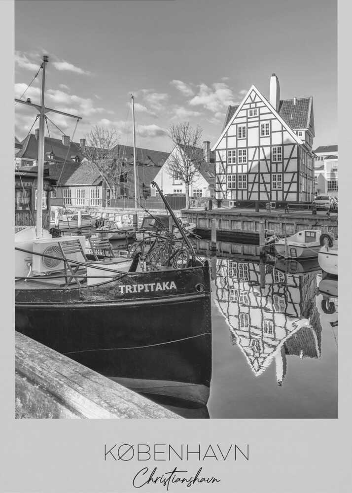 Boats Docked At The Canal - Poster / Art Print