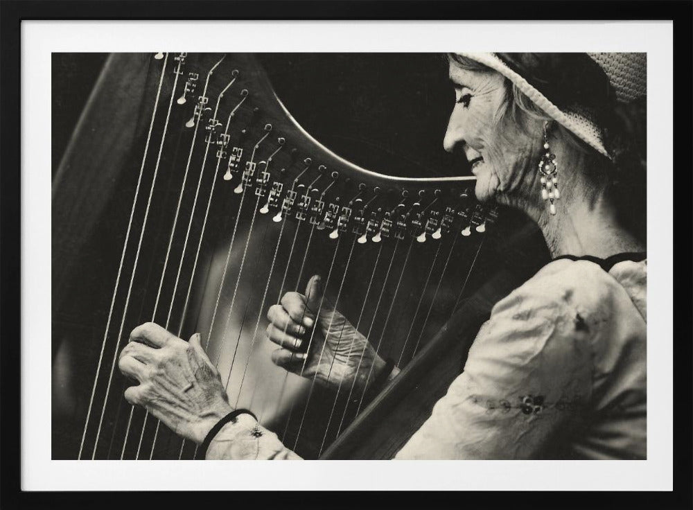 Playing the Harp - Poster / Art Print