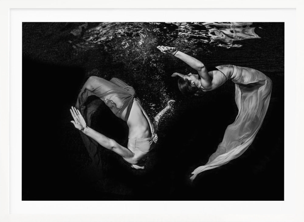 Grace Underwater - Poster / Art Print