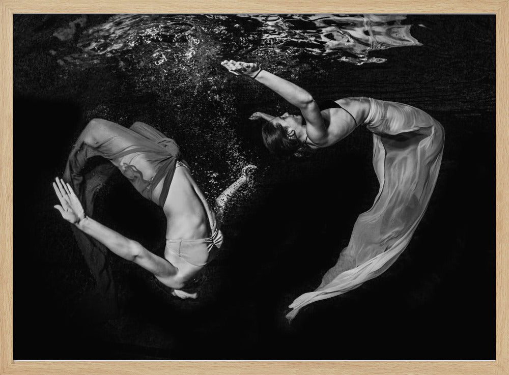 Grace Underwater - Poster / Art Print