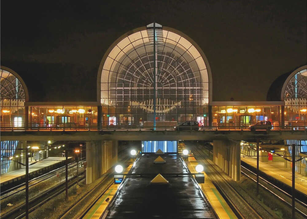 Hoeje Tastrup Station - Poster / Art Print