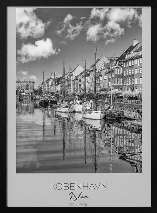 Iconic Waterfront Architecture - Poster / Art Print