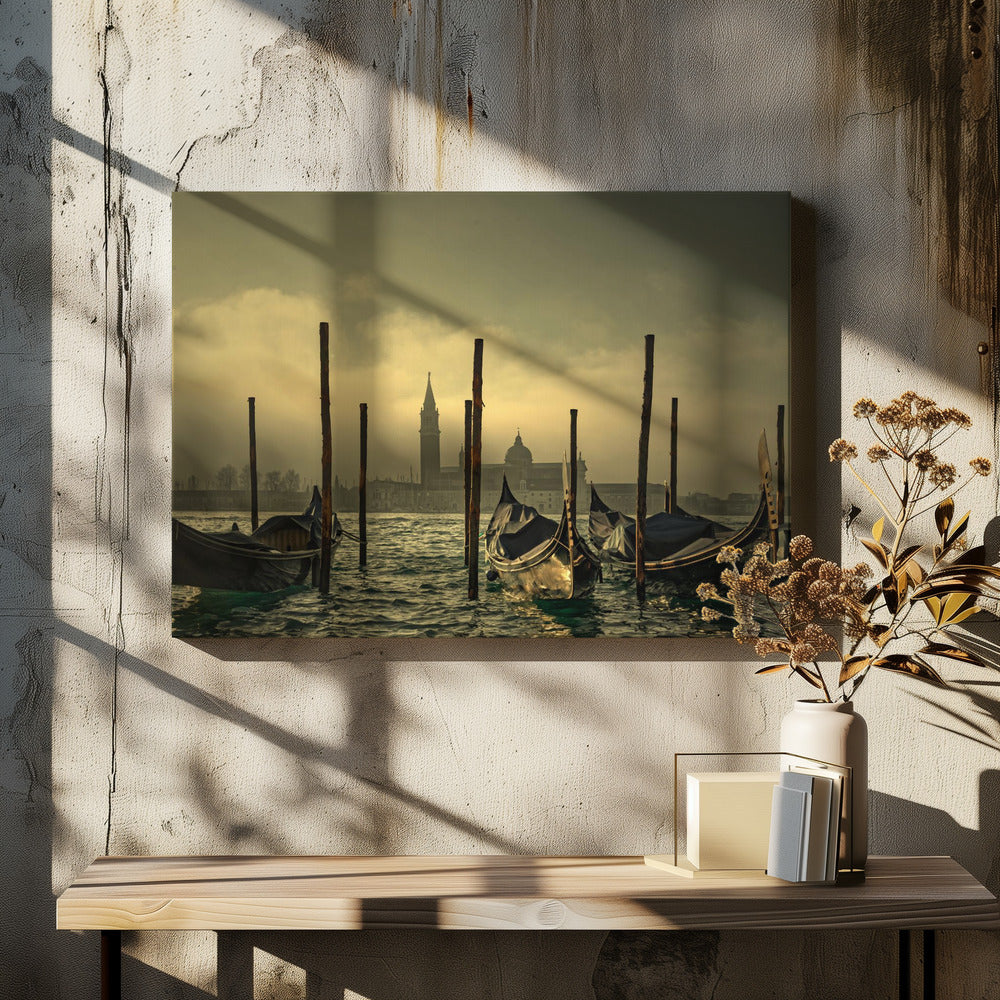 Light in the mist - Poster / Art Print