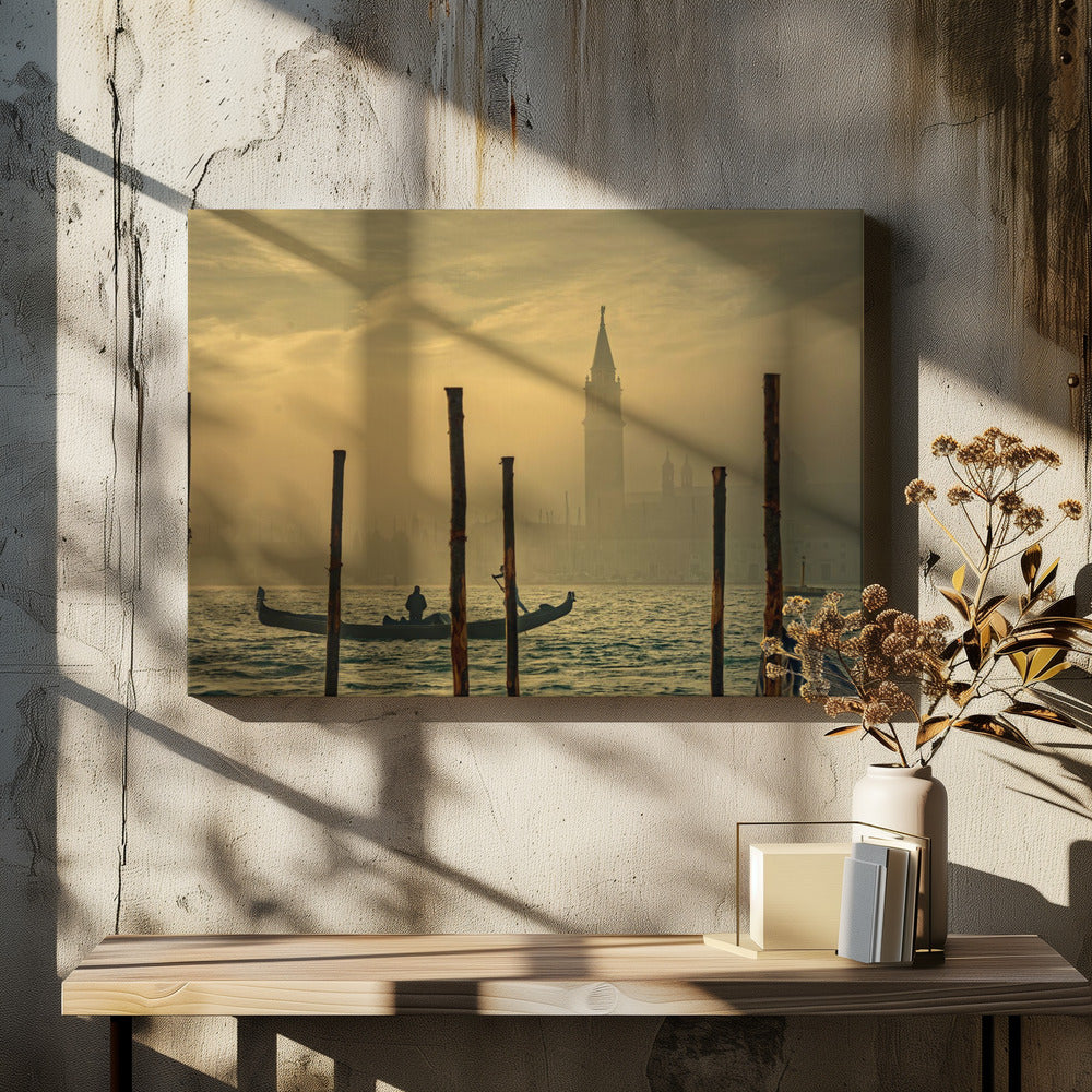 Gondola in the mist - Poster / Art Print
