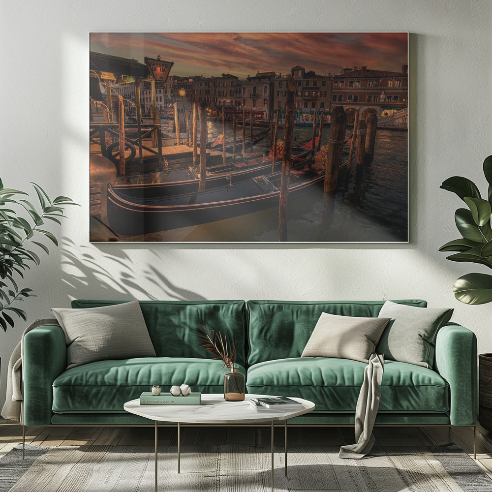 A Cozy Night in Venice - Poster / Art Print