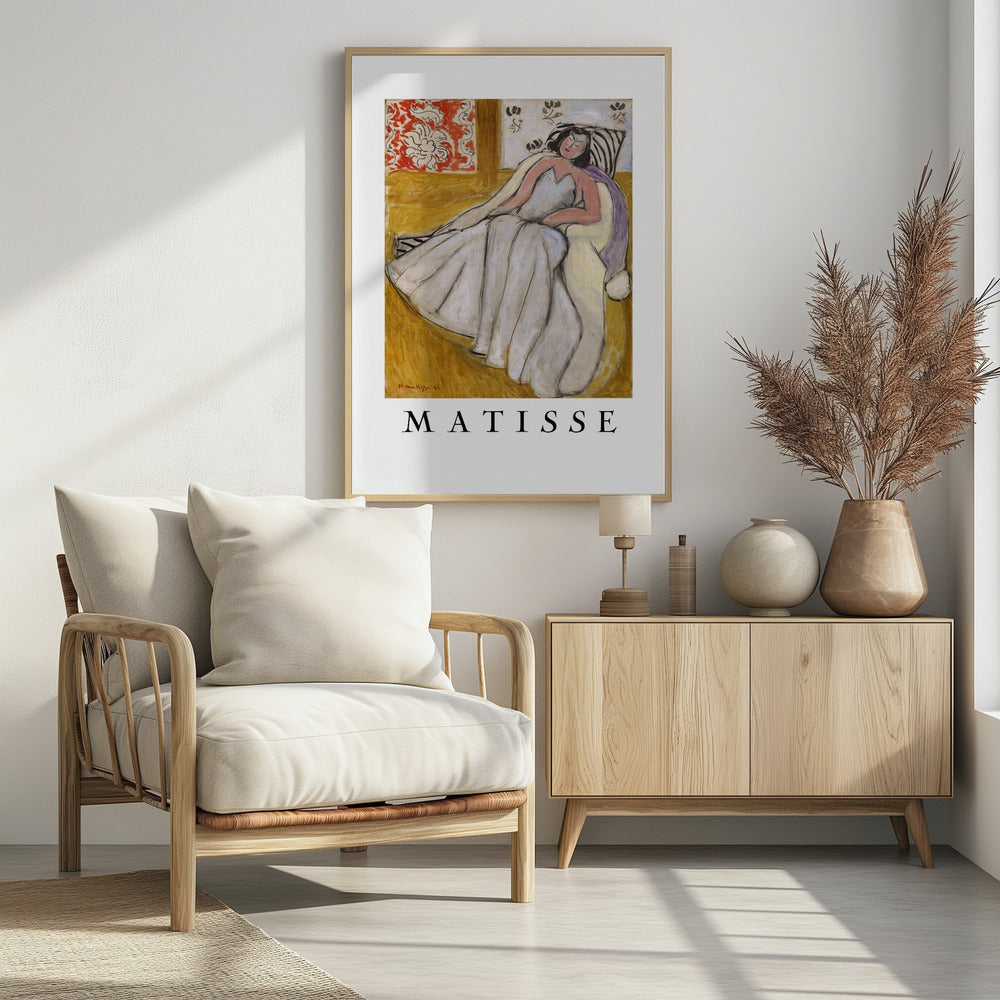Jeune Femme à La Pelisse Blanche - Poster / Art Print