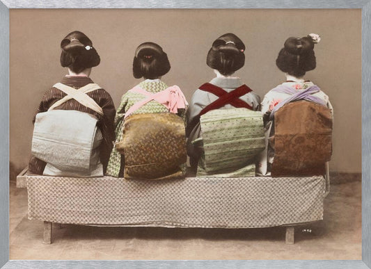 Showing Back Style (19th 20th Century) Japanese Woman Sitting - Poster / Art Print