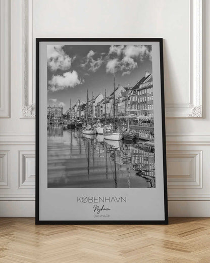 Iconic Waterfront Architecture - Poster / Art Print