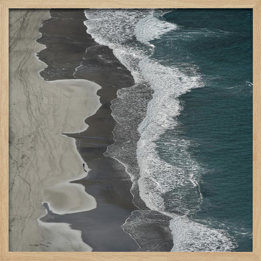 Running waves - Poster / Art Print